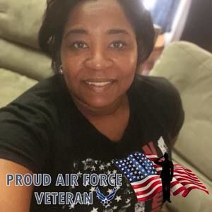 Meet your Posher, Linda